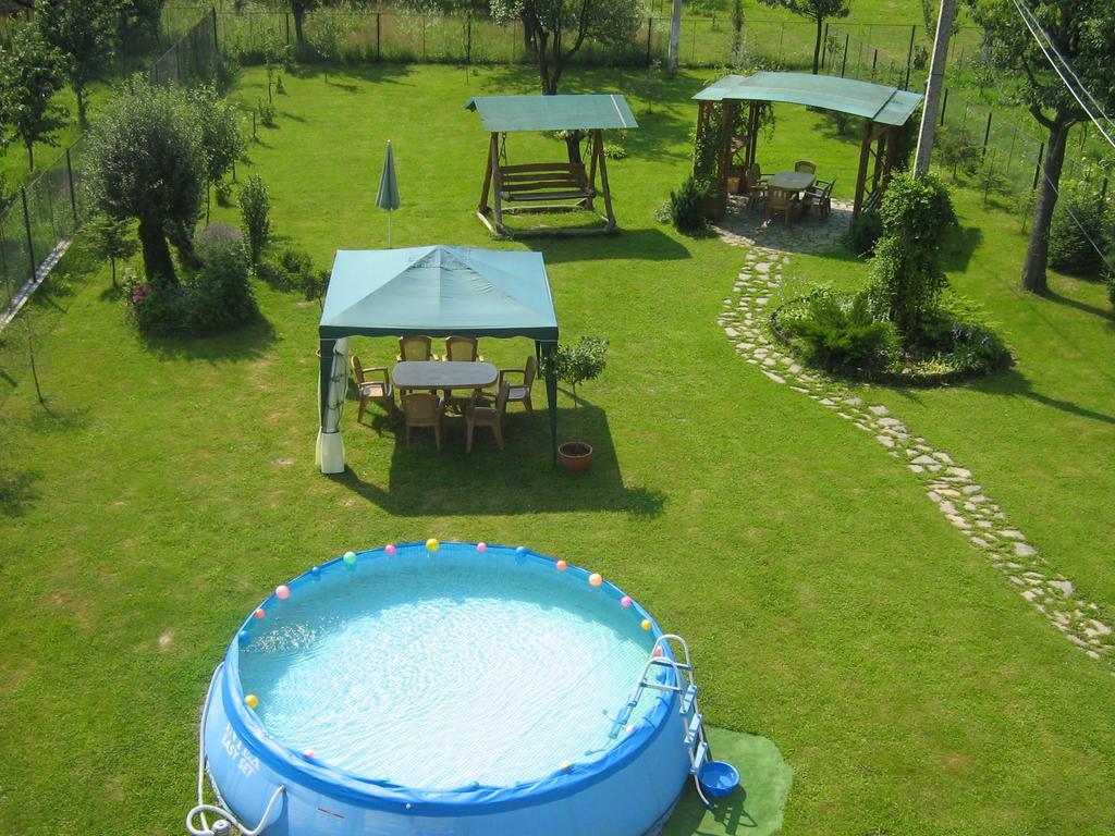 Villa Veselka Stari Kuty Esterno foto